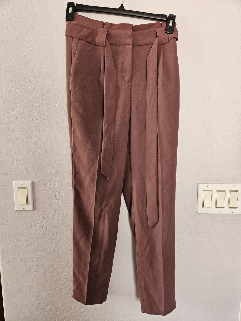 Express High-Waist Tie-Waist Ankle Pants — Mauve